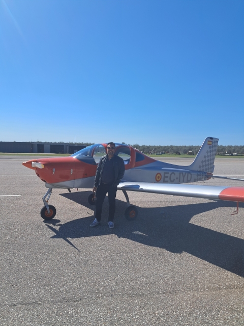 意见 Luisa 关于 在拉朱莉安娜机场 (La Juliana Aerodrome) 驾驶一天（1 小时）