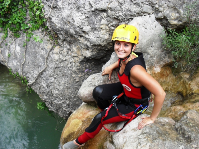  Saltar para a piscina 
