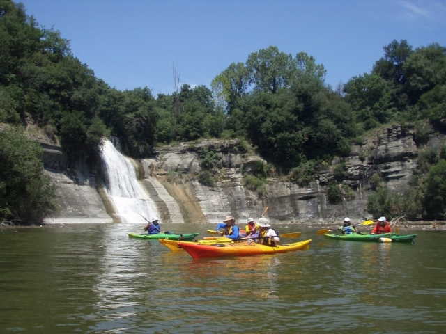 Kayak en un entorno natural