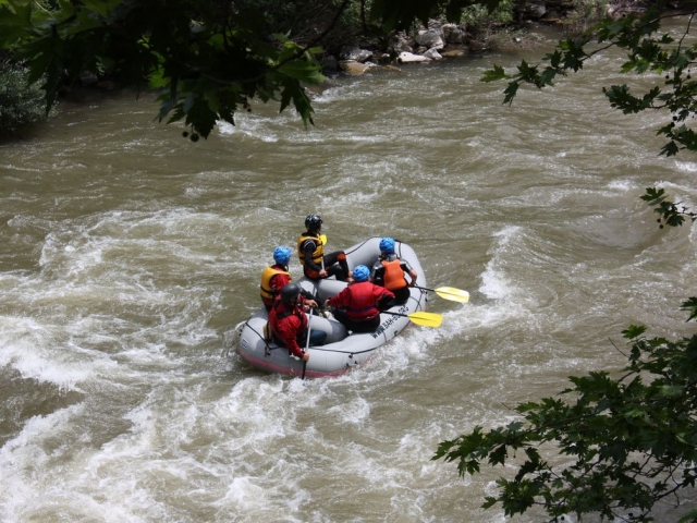  Avennatura ti propone di divertirti con il rafting 