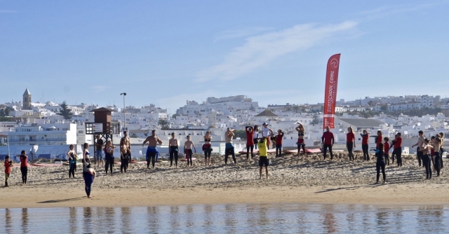 Alumnos de surf en Conil