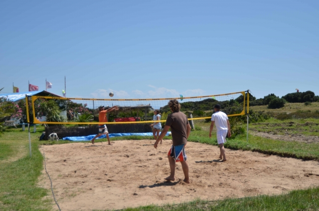  Beach volleyball 