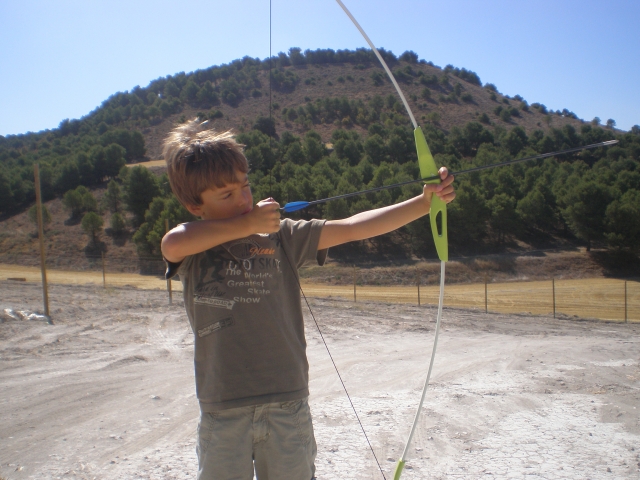  Practice archery 