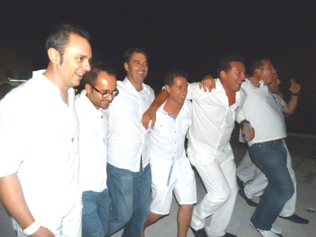 Ellos también bailan