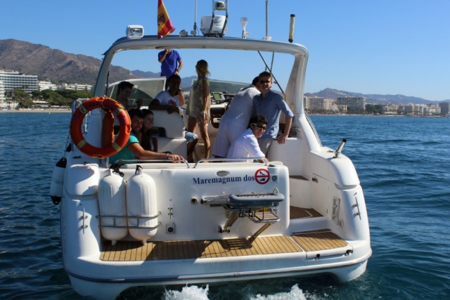  Petit bateau de location 