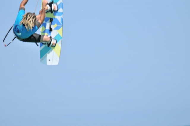  kite flying 