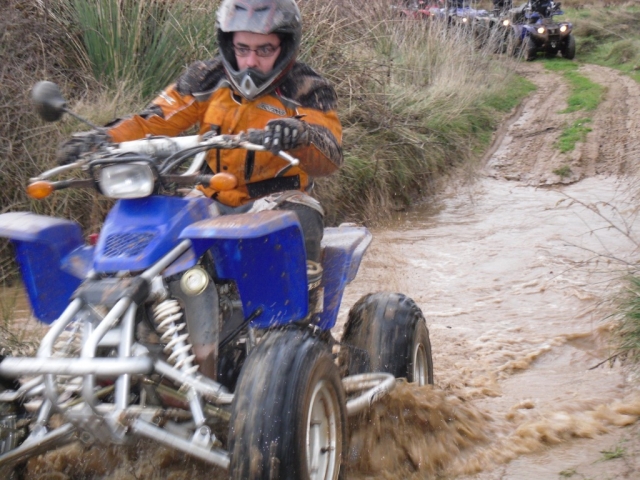 Siente la adrenalina de la conducción            