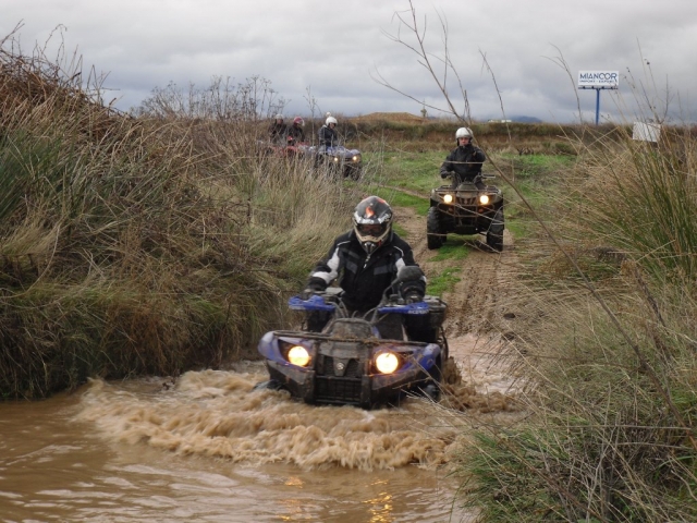 Estos vehiculos superan cualquier obstaculo