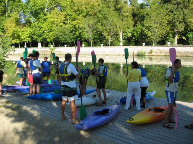 Preparando las piraguas individuales