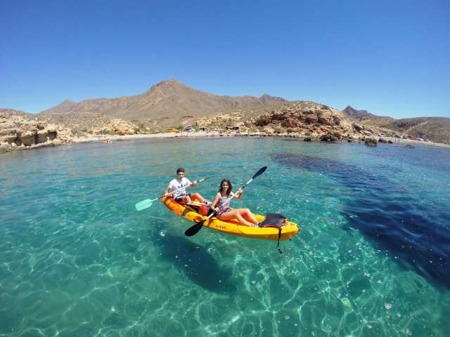 Giro della baia di Mazarrón in kayak 