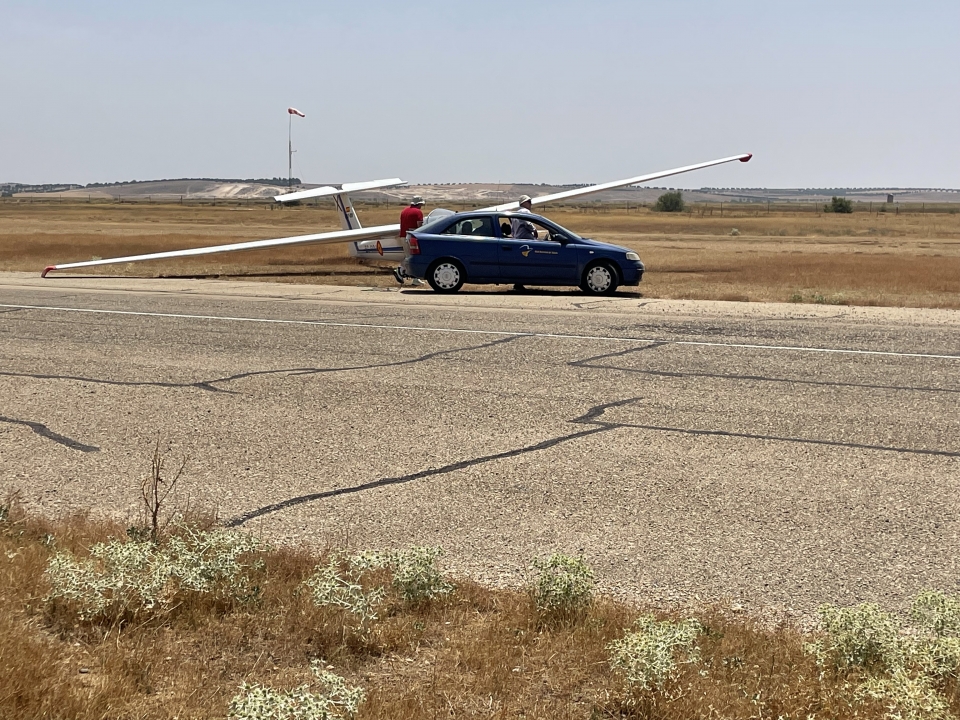 res_o-67177-vuelo-sin-motor_de_xabier-rivas-martinez_17837933183076.jpeg