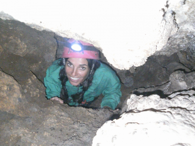  Caving 