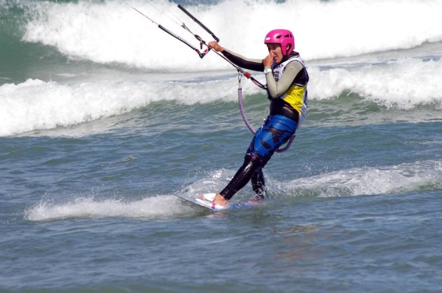  Kitesurfing in the Bay of Roses 