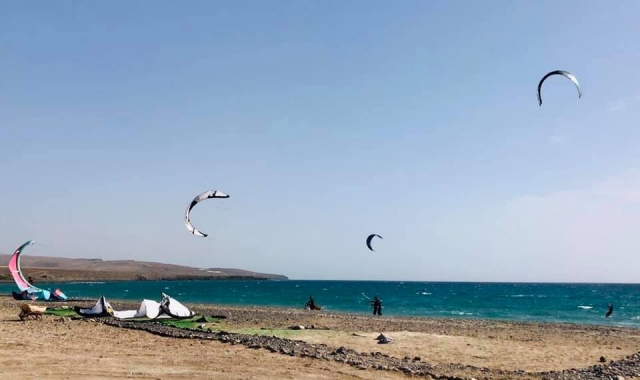  Kitesurf pipas na praia 