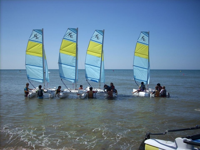  Catamarans and students