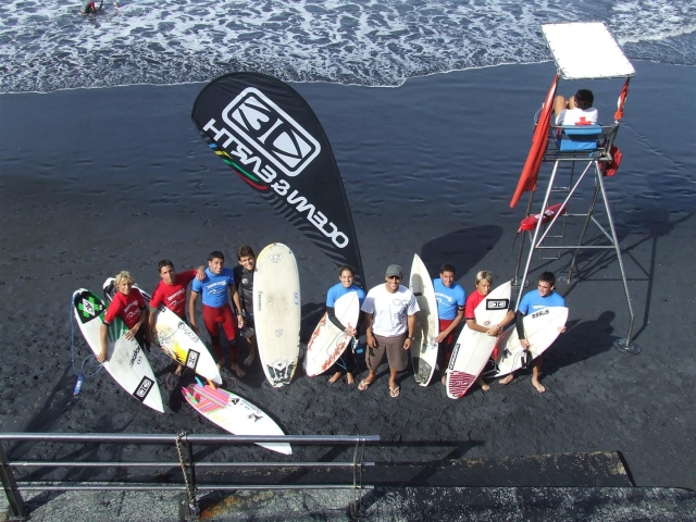Grupo en la playa 
