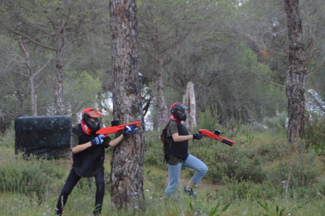 Disparando en el paintball