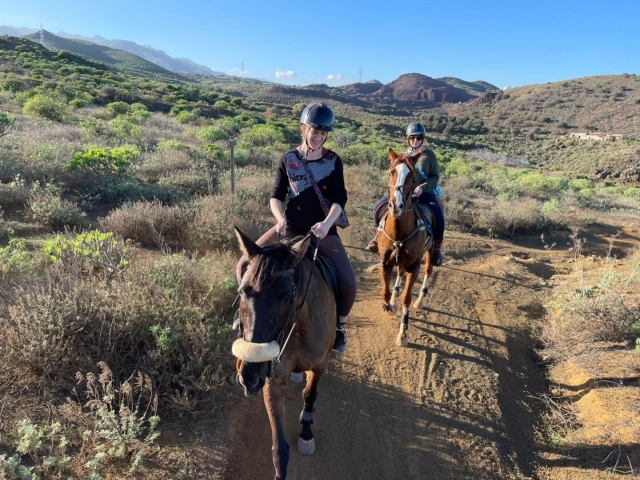 Excursión a lomos de caballos en Telde