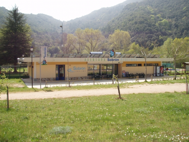 cafeteria-11-4-06-003-aventura-sobron-escalada.jpg