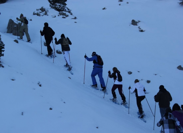 Ascension con raquetas de nieve