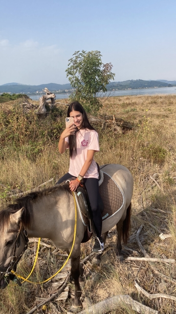 Opinión de Leonor sobre Paseo a caballo por bosque y playa Regatón 90 min