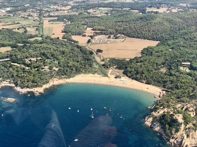  Conheça a Costa Brava desde o avião 