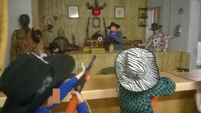 Un padre jugando también