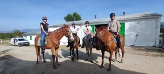 res_o-66696-rutas-a-caballo_de_sonia-benavides-rodriguez_17768907469990.jpg