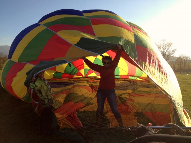  Leaving the hot air balloon 