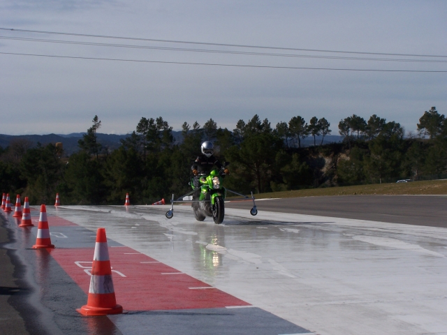 Conducción segura motos