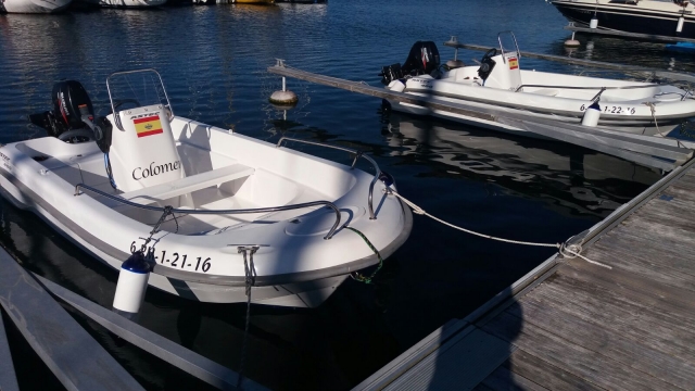 Nuestros barcos Astec 400!