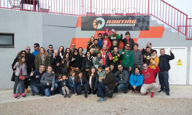 Familia en el circuito