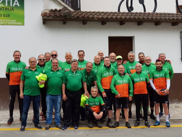  Il gruppo prima della partenza 