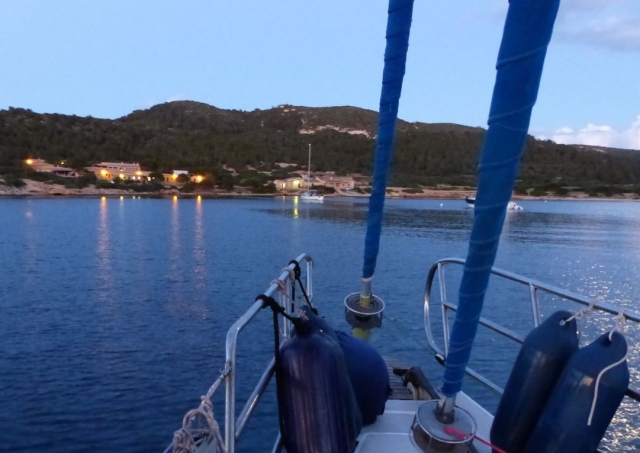  Barca a vela a Valencia al tramonto