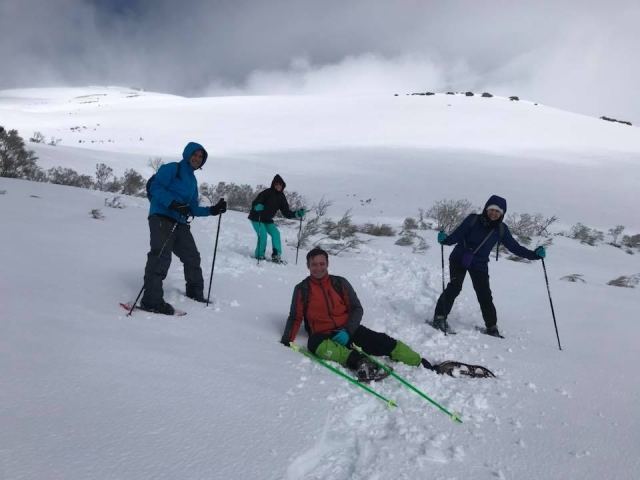  Giocando con le racchette da neve 