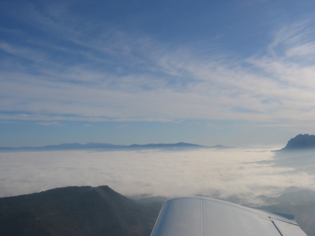 Encima de las nubes