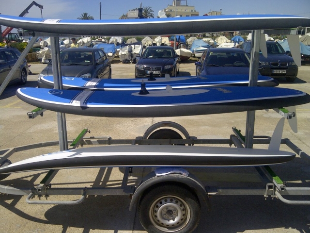  Windsurfing equipment 
