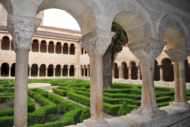 Claustro