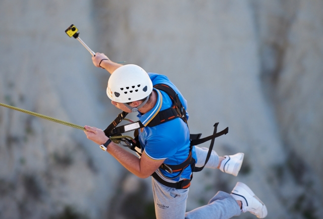 Balanceandose tras el salto