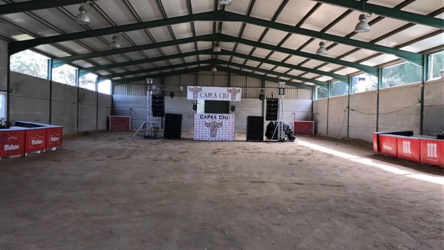 Evento en nave cubierta