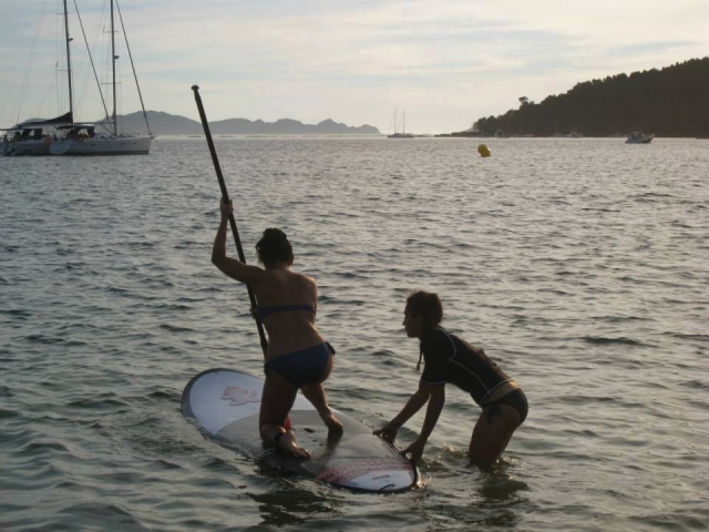 Preparando la ruta de paddle surf