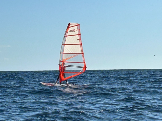Escuela de Deportes Náuticos Guía de Isora Windsurf