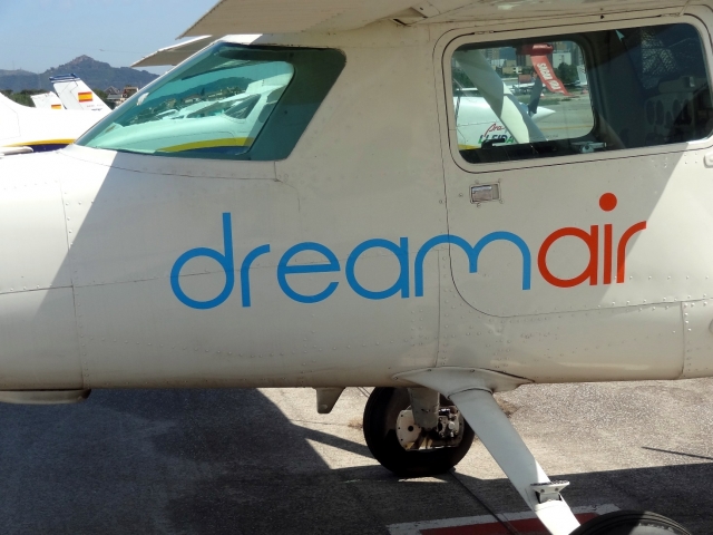 Cessna 150M de Dreamair
