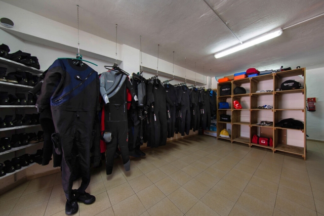 Equipamiento para hacer buceo