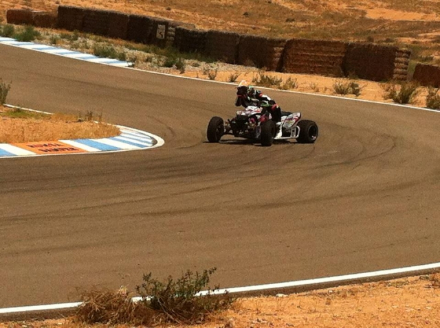 Cerrandose en la pista