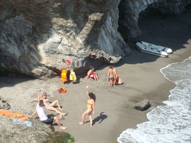  Wir landen in der Bucht 