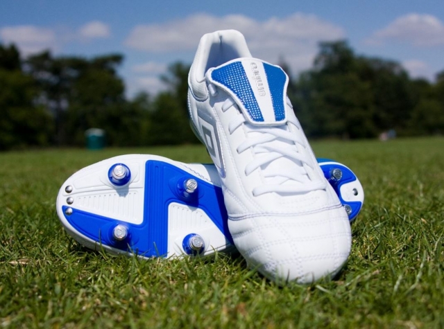 Soccer boots 