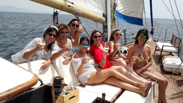  Sailboat ride 