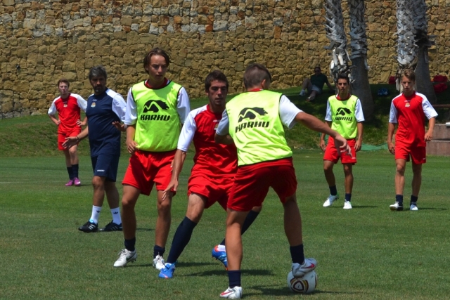 Jugando