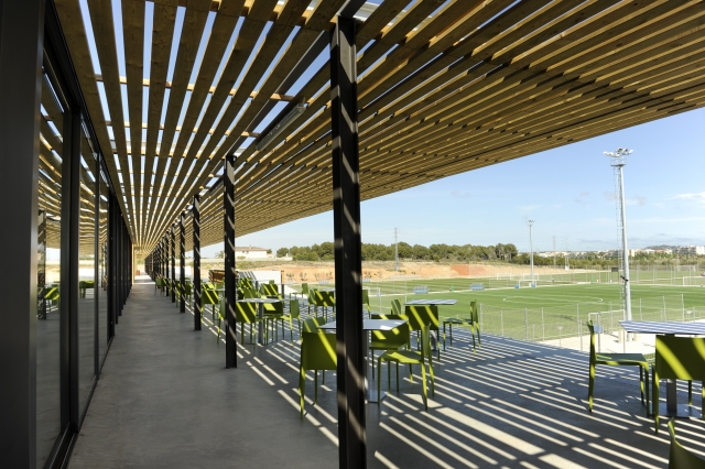  Bar-terrasse sur le terrain